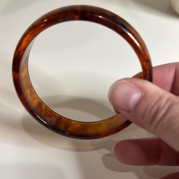 Vintage Tortoise Shell Bangle Bracelet - Picture 3 of 4